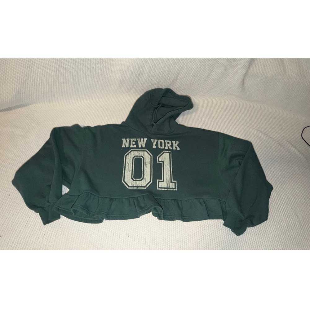 Goodie Two Sleeves New York 01 Cropped Ruffle Hem Hoodie Green Large